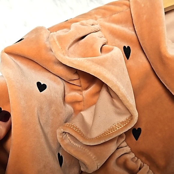 Couture Velvet Top with Heart Pattern | XS - Picture 8 of 8